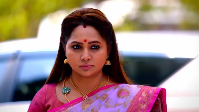 Krishnaveni Challenges Rajarajeshwari