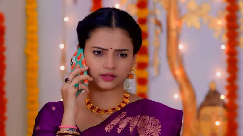 Dhurai Learns about Deepa's Whereabouts 
