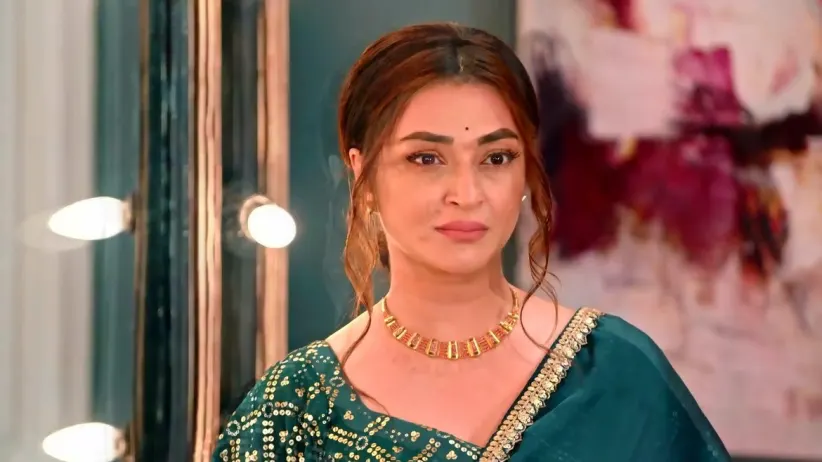 Rakhi Asks Nidhi to Talk to Shaurya