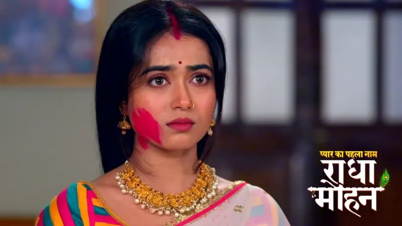 Mohan Hands Over Bhushan to the Police