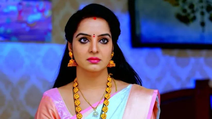 Abhiram Thinks about Vasundhara