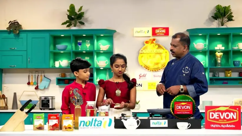 Sreedev and Balamani Reach as Guests