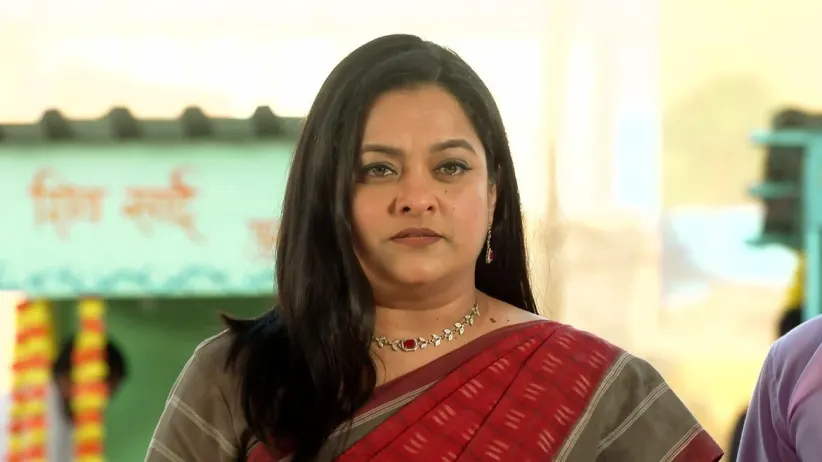 Raghunath Accepts Veena and Prabhas' Relationship
