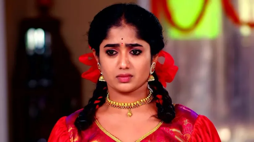 Srinu’s Actions Make Aadhya Panic