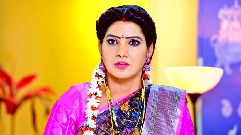 Jayanthi Is Impressed with Vasundhara