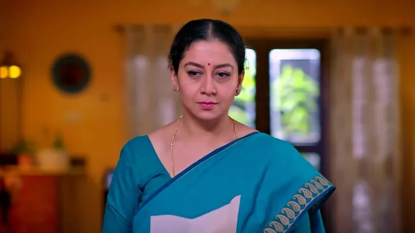 Madhav Gives a Unique Gift to Tulasi