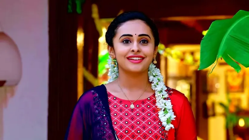 Bangaramma Spies on Kanthi