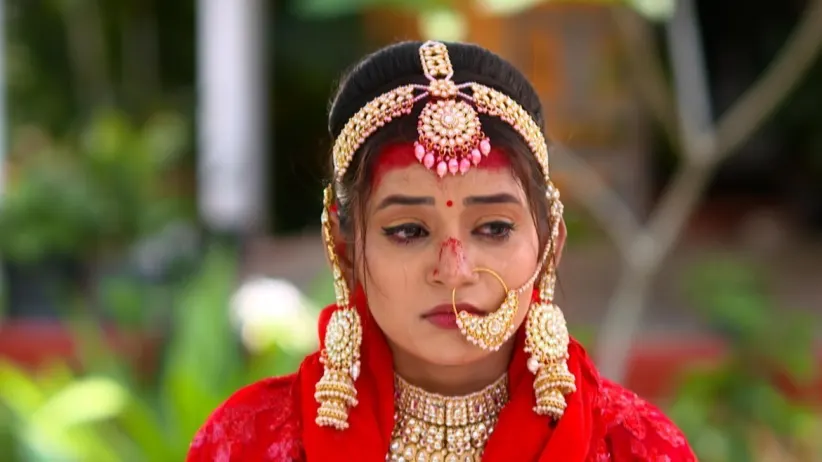 Siddhi Defends Manini