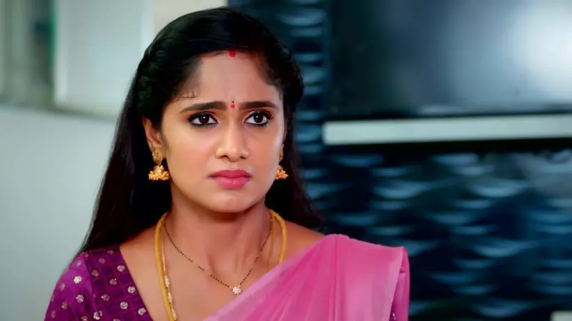 Manasa Hits Karthik