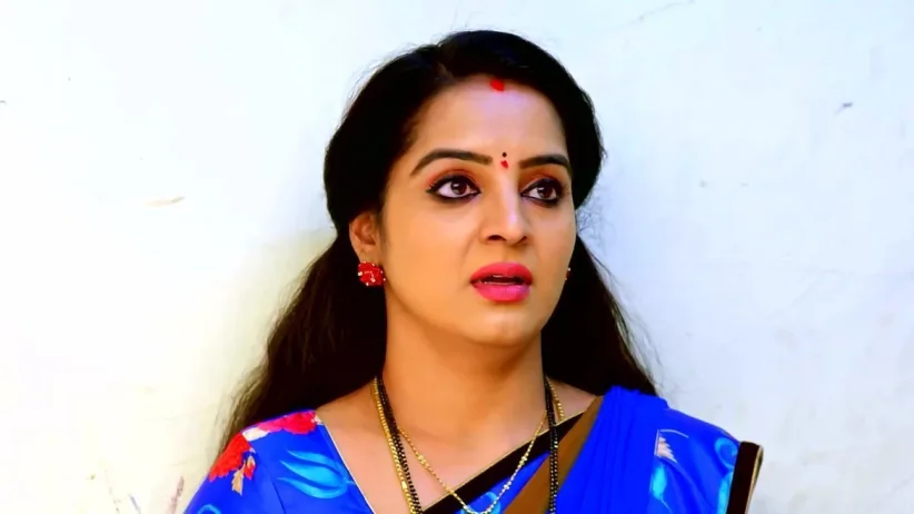 Abhiram Learns about the Saree