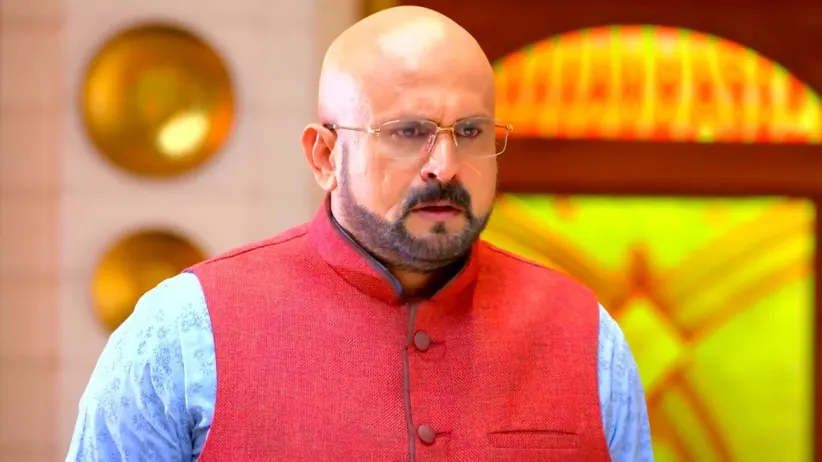 Sreelakshmi Decides to Tell Ravi Varman the Truth