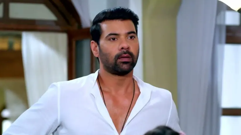 Radha Prepares for the Office | Pyar Ka Pehla Naam: Radha Mohan