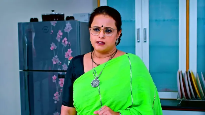 Mansi Worries about an Unwell Harshavardhan