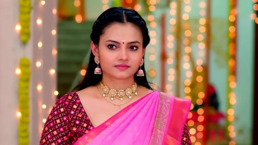 The Goldsmith's Claim Shocks Abhirami