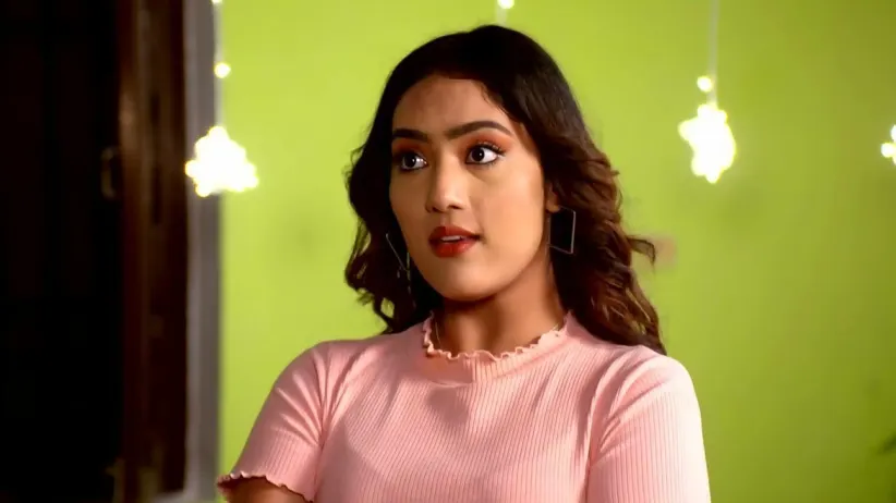 Emmi Flirts with Gurnoor | Tedha Medha Sadda Vedha
