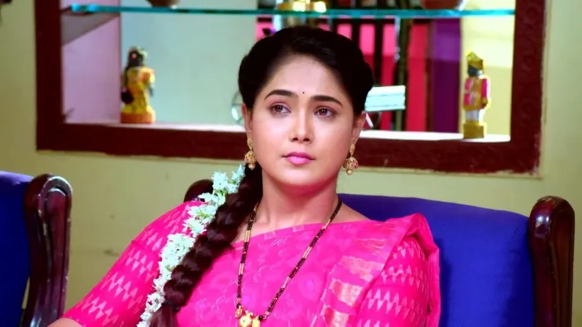 ಪಾರ್ವತಿಗಾಗಿ ತಿಂಡಿ ಹಾಗು ಹಣ್ಣುಗಳು