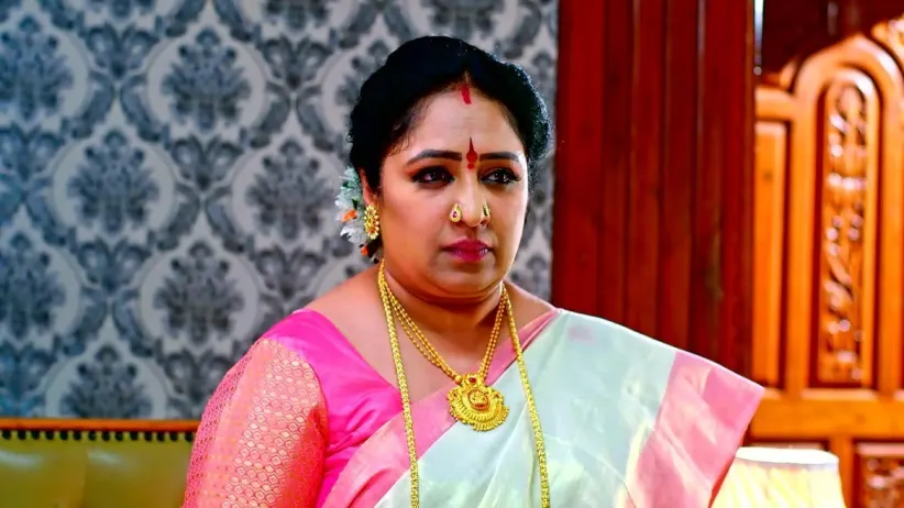Murali Receives a Shocking News