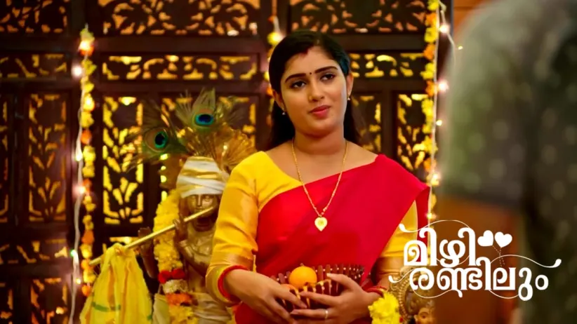 Lakshmi Prepares a ‘Vishukani’