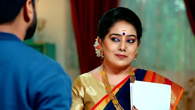 Roopa Learns about Renuka and Raju’s Wedding