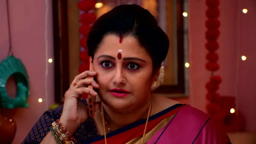 Mano Discovers the Truth about Kavya