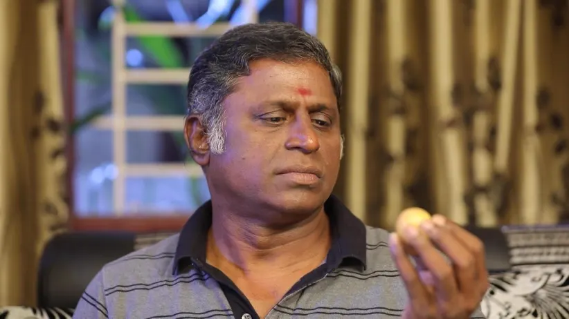 Kasturi Argues with Gurumurthy