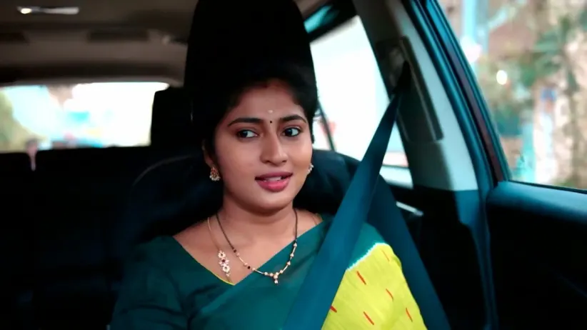 Karthik and Vanathi's Romantic Moment | Peranbu