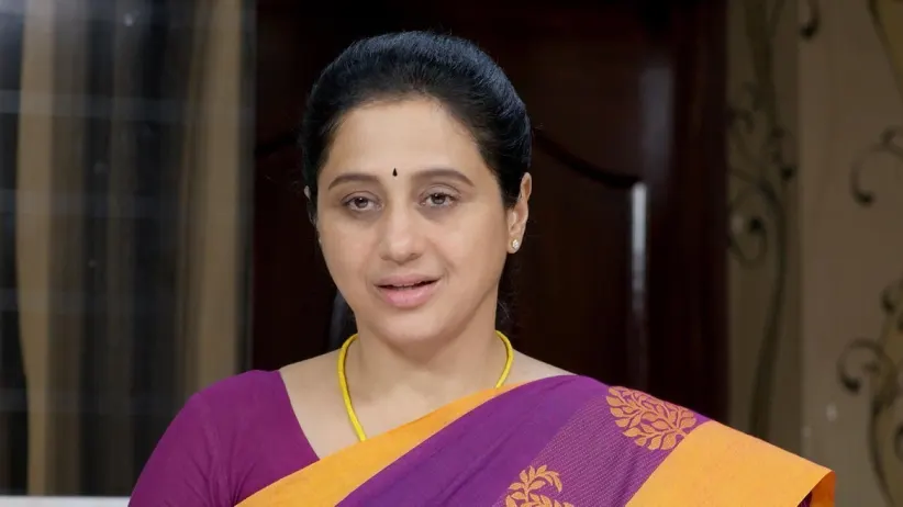 Lakshmi's Work Stuns Santosh