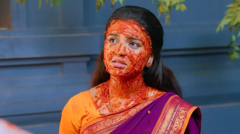 Parvathy Learns the Truth about Akhila