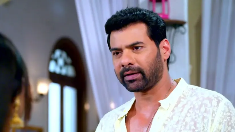 Pyar Ka Pehla Naam: Radha Mohan - April 24, 2023 - Best Scene