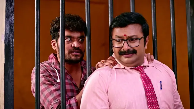 ಶಿವಪ್ರಸಾದ್ ವೆಚ್ಚ ಭರಿಸುಲು ಪರದಾಡುತ್ತಾನೆ