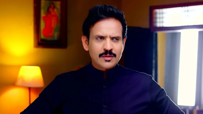 Abhiram Asks Vasundhara to Obey Muttachi