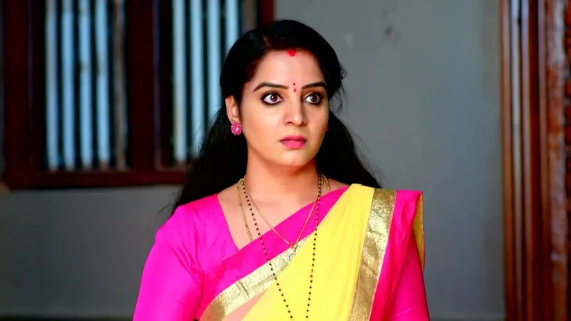 Vasundhara Lies to Muttachi