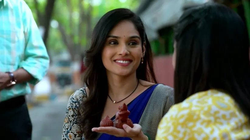 Varsha Feels Elated on Meeting Anandi