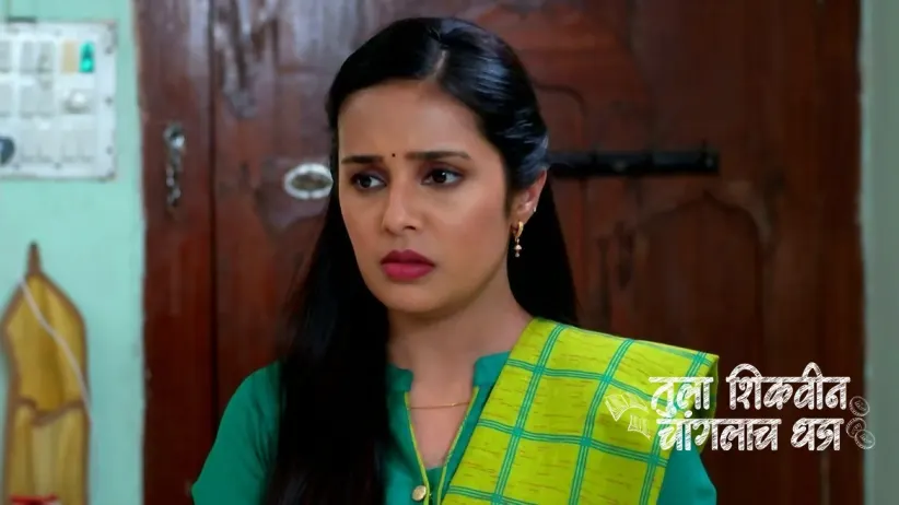 Bajrang Threatens Akshara