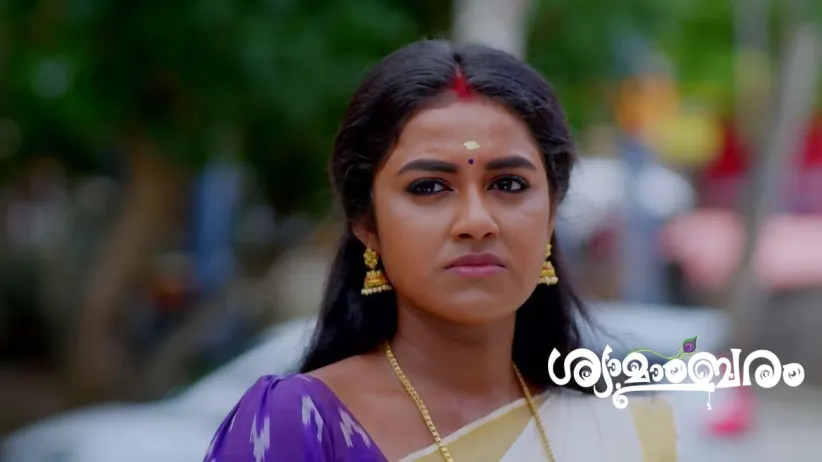 Arundhati Misleads Akhil