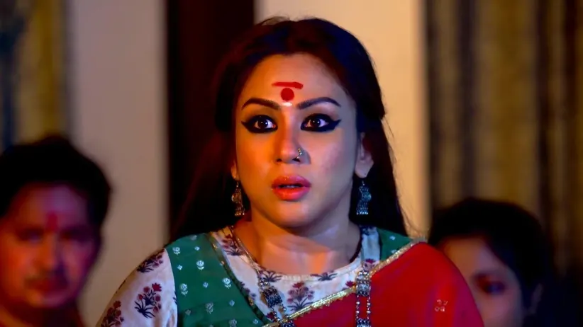 Shaila Gets Scared Seeing Ishan's Avatar