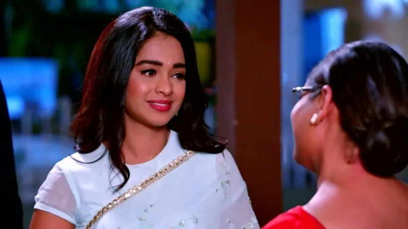 Prachi Learns that Khushi is Missing