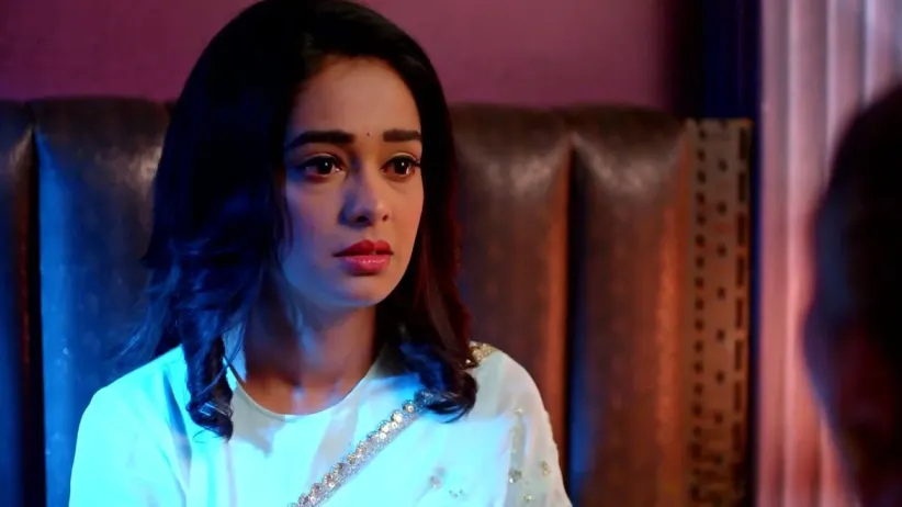 Baljeet Consoles Prachi