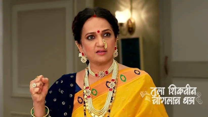 Akshara Meets with an Accident