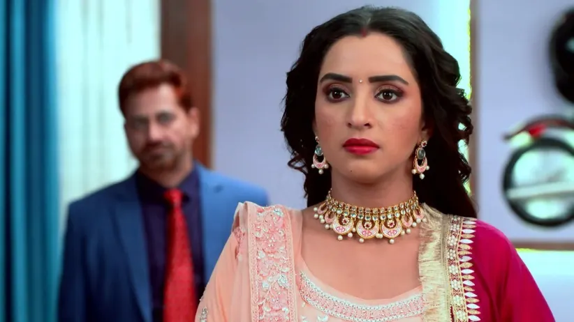 Bhushan Holds Geet's Family Captive