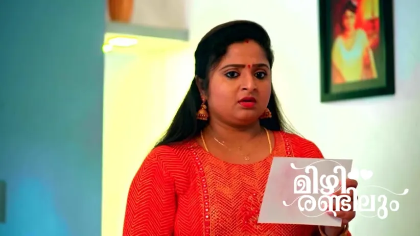 Lakshmi Decides to Tell Swathi the Truth