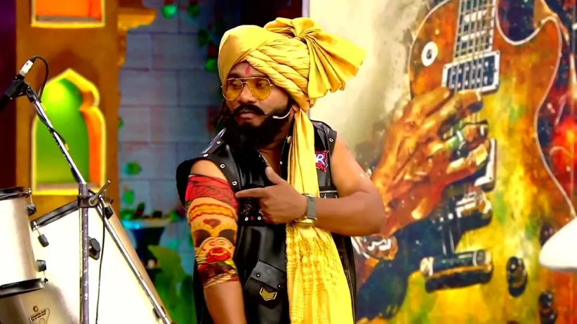 The climax of Thukaratwadi's Adbhut Gupte Live