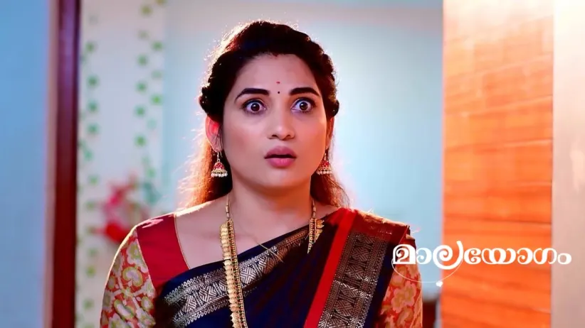Devan Spots the Stranger with Varun