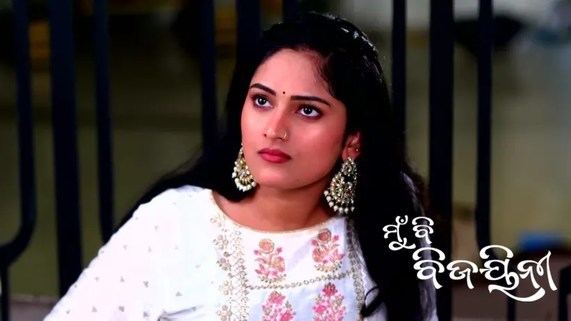 Stuti Slaps Devika