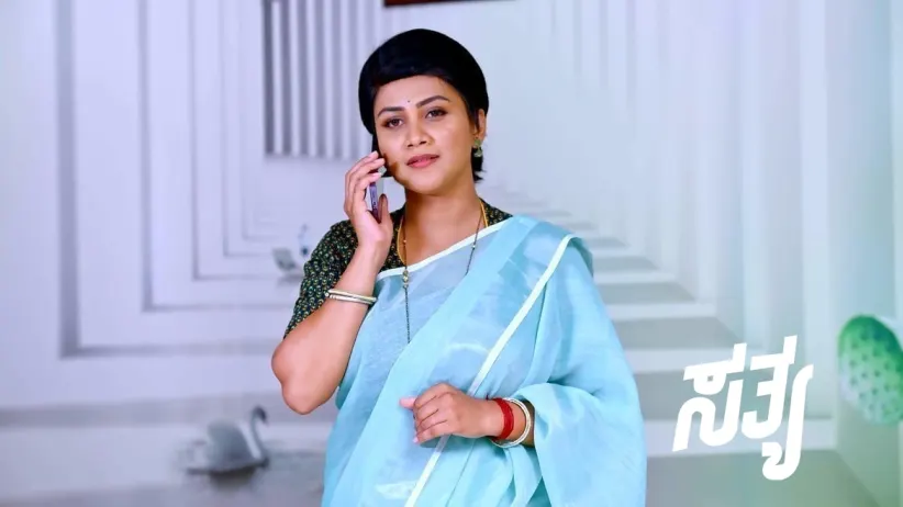 Urmila Seeks Sathya's Forgiveness