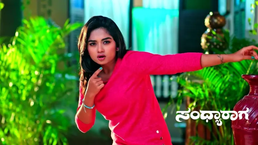 Aadhya Teases Srinivasa