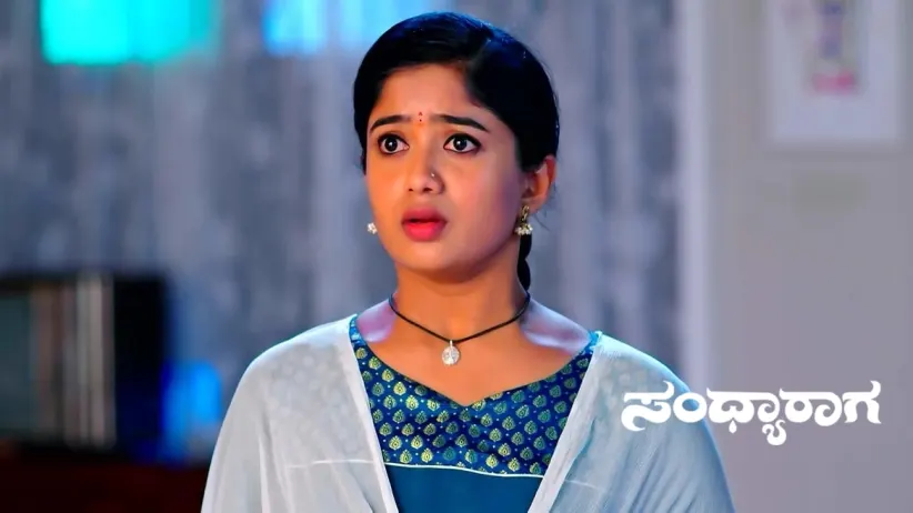 Janaki Tends to Aadhya's Wound