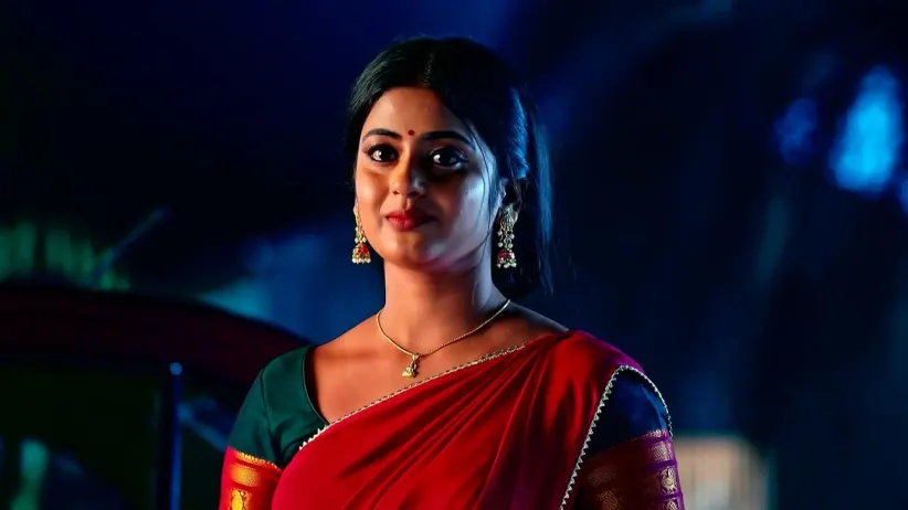 Bhagyalakshmi Wishes Mithra a Happy Birthday