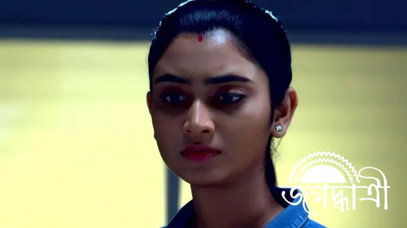 Jagadhatri Feels Suspicious