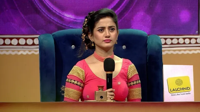 Sapna and Bishnupriya's Duet Act
